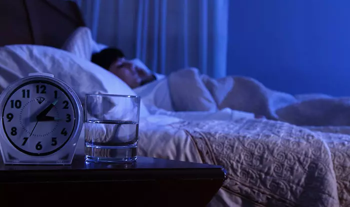 8.-Do-Not-Drink-Water-Or-Any-Other-Liquid-An-Hour-Before-You-Sleep..jpg.webp (700×415)